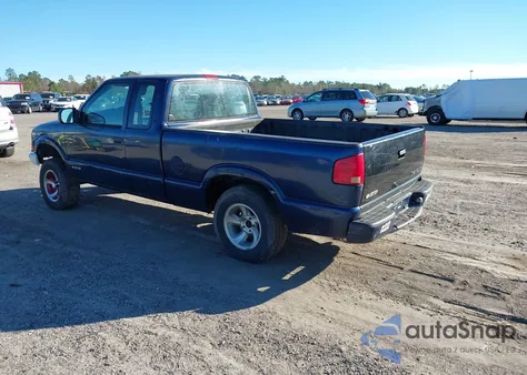 1998 Chevrolet S-10 Ls Fleetside from USA, damaged, VIN 1GCCS1945W8244093